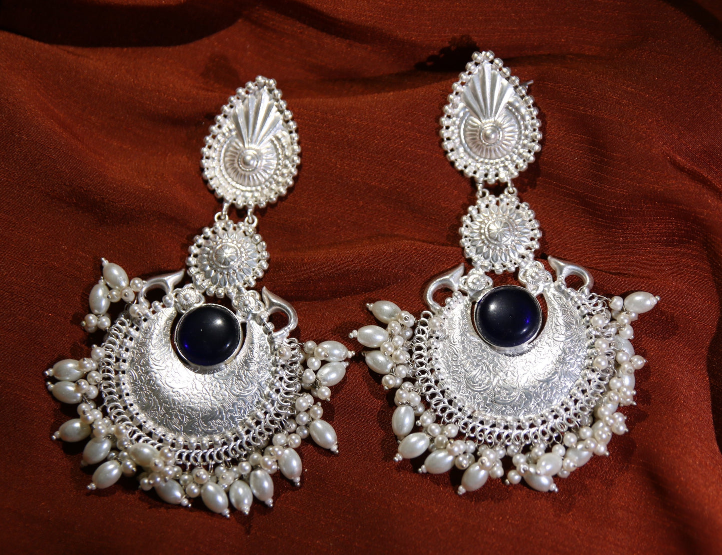 Silver Polished Retro Glamour (Blue Stone) – “Chandni Collection”