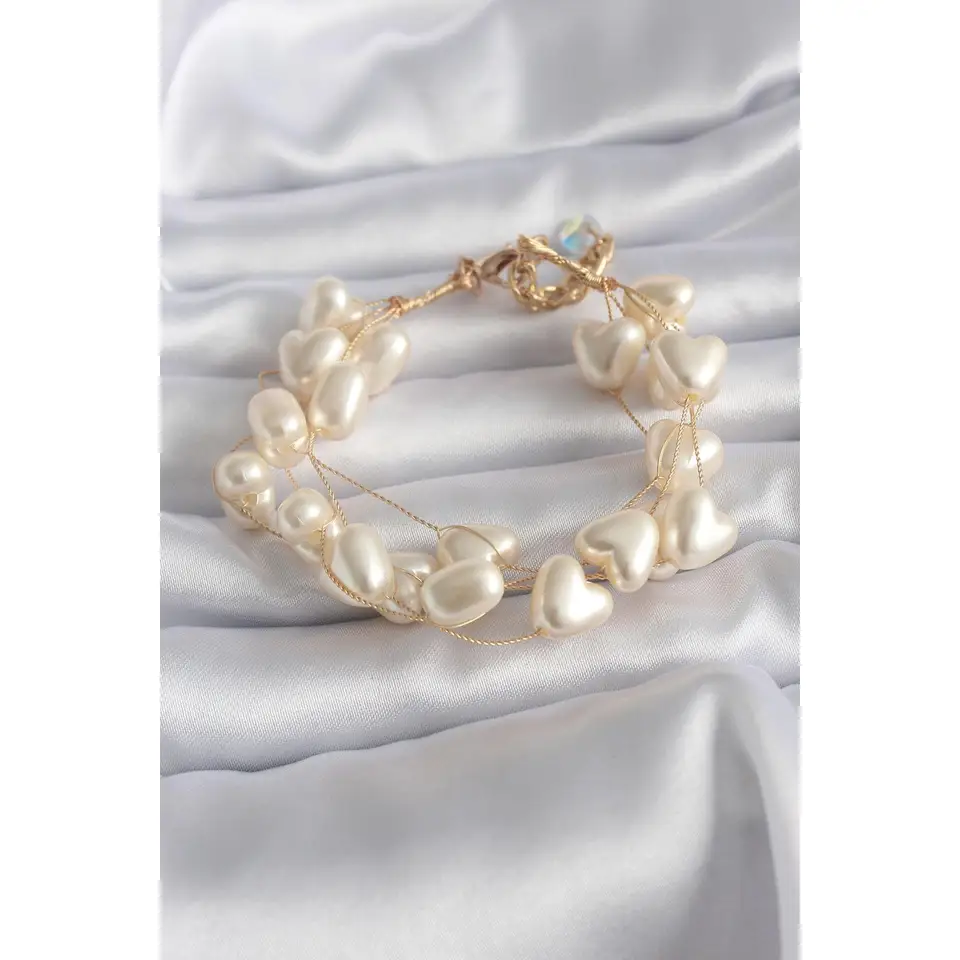 Heart Shaped Pearl Bracelet
