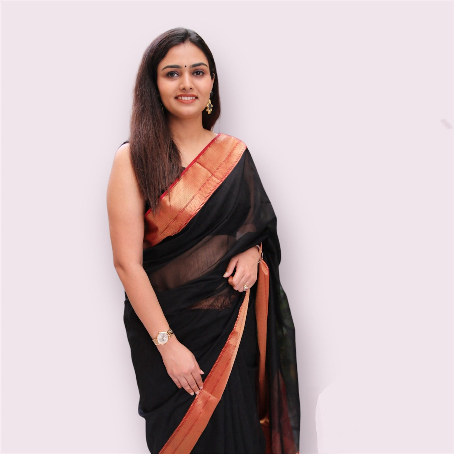 Black with Red Border Handwoven Maheshwari saree