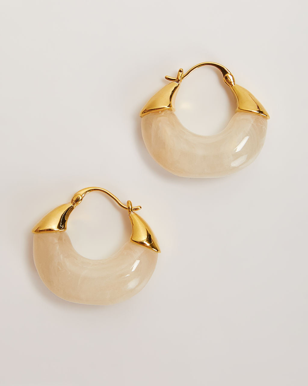 Lucite Hoop Earrings K115