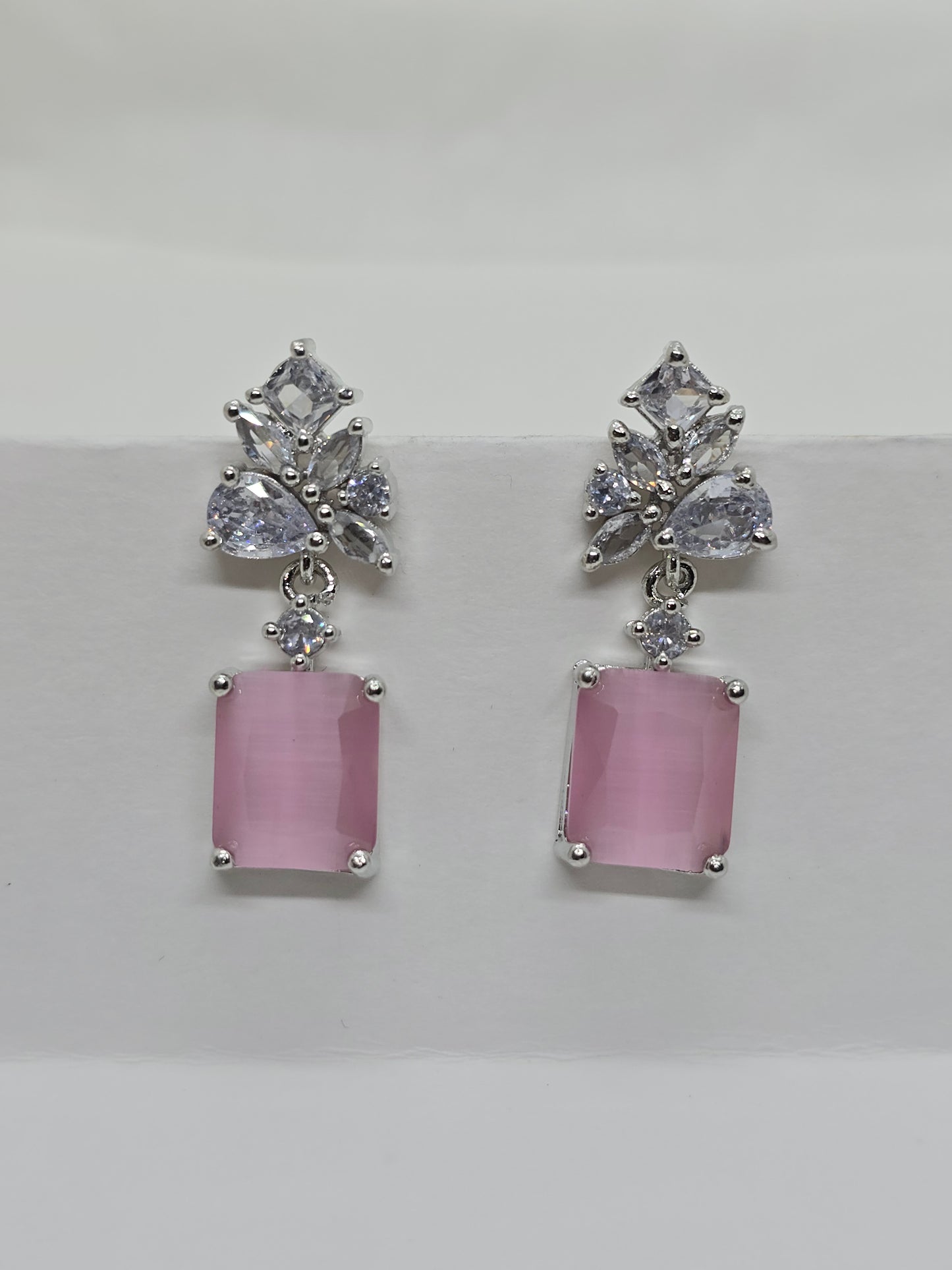 Zircon Earring Z104
