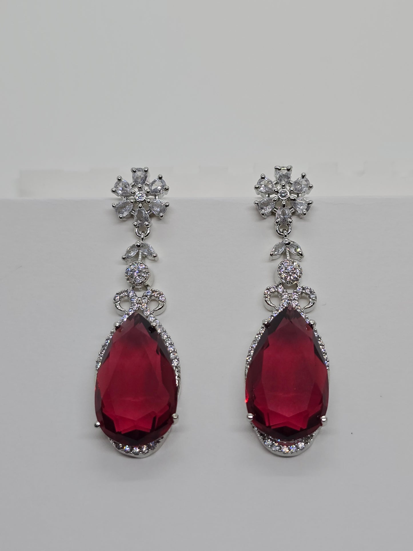 Zircon Earring Z103